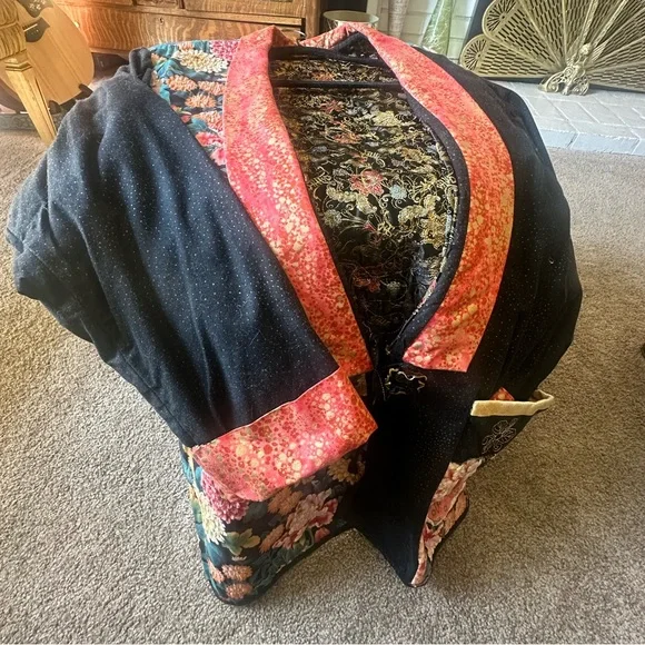 Vintage Handmade Oversized Asian Inspired Blazer - Picture 4 of 13